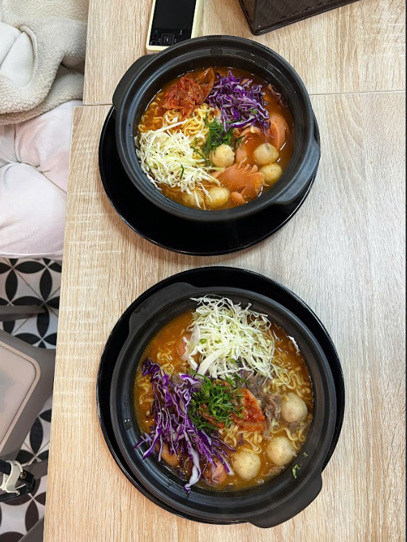 Mì cay tại Mr.Pokki Hà Nội